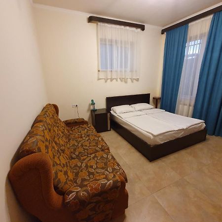 Capsule Hostel In The Old City Of Yerevan Luaran gambar