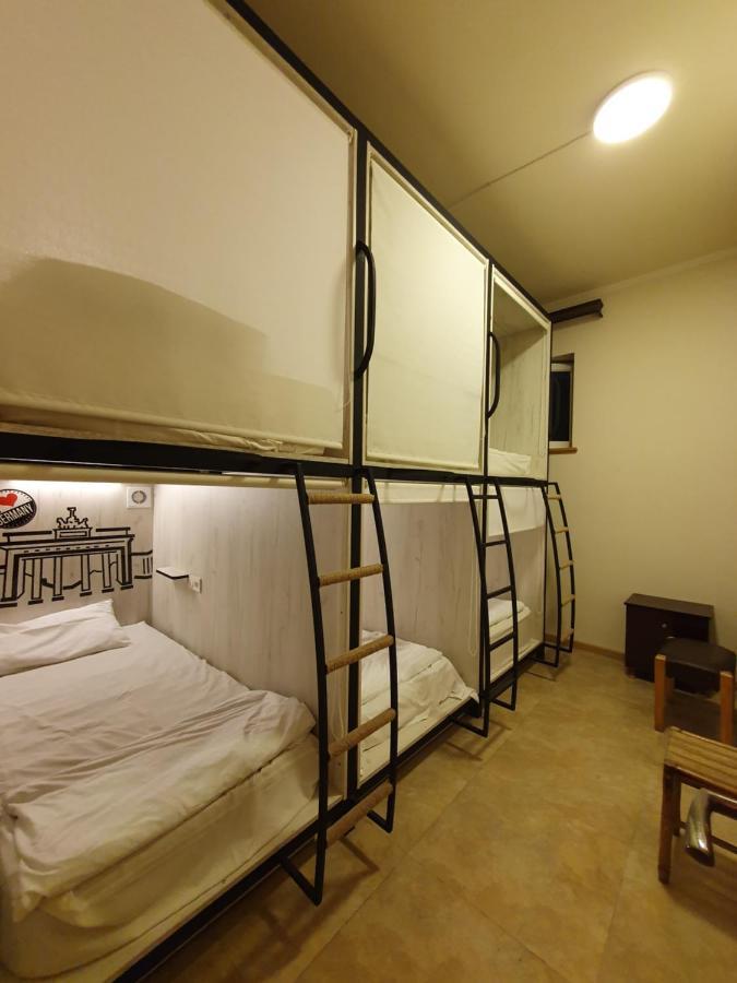 Capsule Hostel In The Old City Of Yerevan Luaran gambar