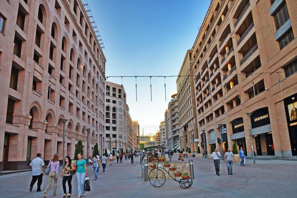 Capsule Hostel In The Old City Of Yerevan Luaran gambar